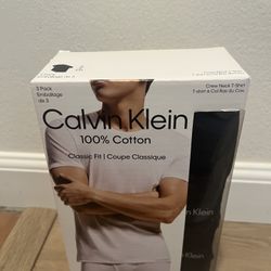 X2 Calvin Klein  Classic Fit Crew Neck T-shirt 3 Pack Small Black X 2