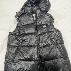 Moncler Vest Size M