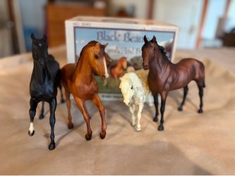 Breyer horses Black Beauty set