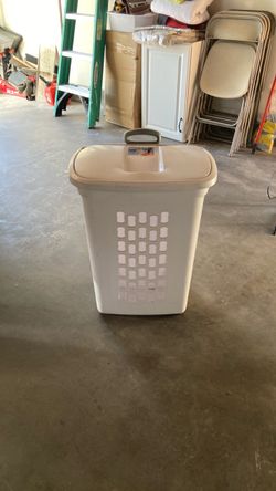 Clothes basket