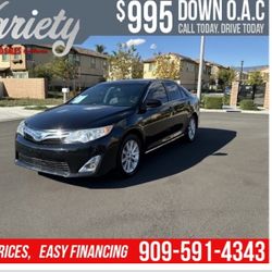 2014 TOYOTA CAMRY XLE HYBRID 