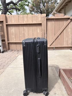 26 inch suitcase