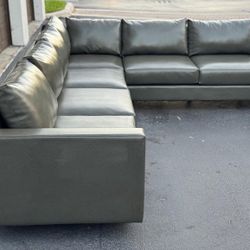 🛋️Sofa/Couch Sectional - Leather - Delivery Available 🚛