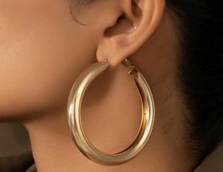 Thick Fashion Gold Hoop Earrings