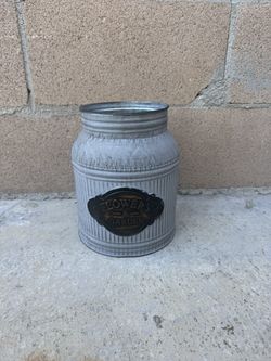 Vintage Pot/vase