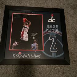 Basketball memorabilia Very Collectible Autograph John wall picture with frame $150 or best offer 