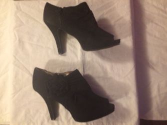 Black PEEPTOE BOOTIE PUMP SHOE