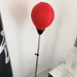 🥊 Adjustable Reflex Punching Bag 
