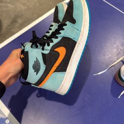 Jordan 1 Comforts Size 9