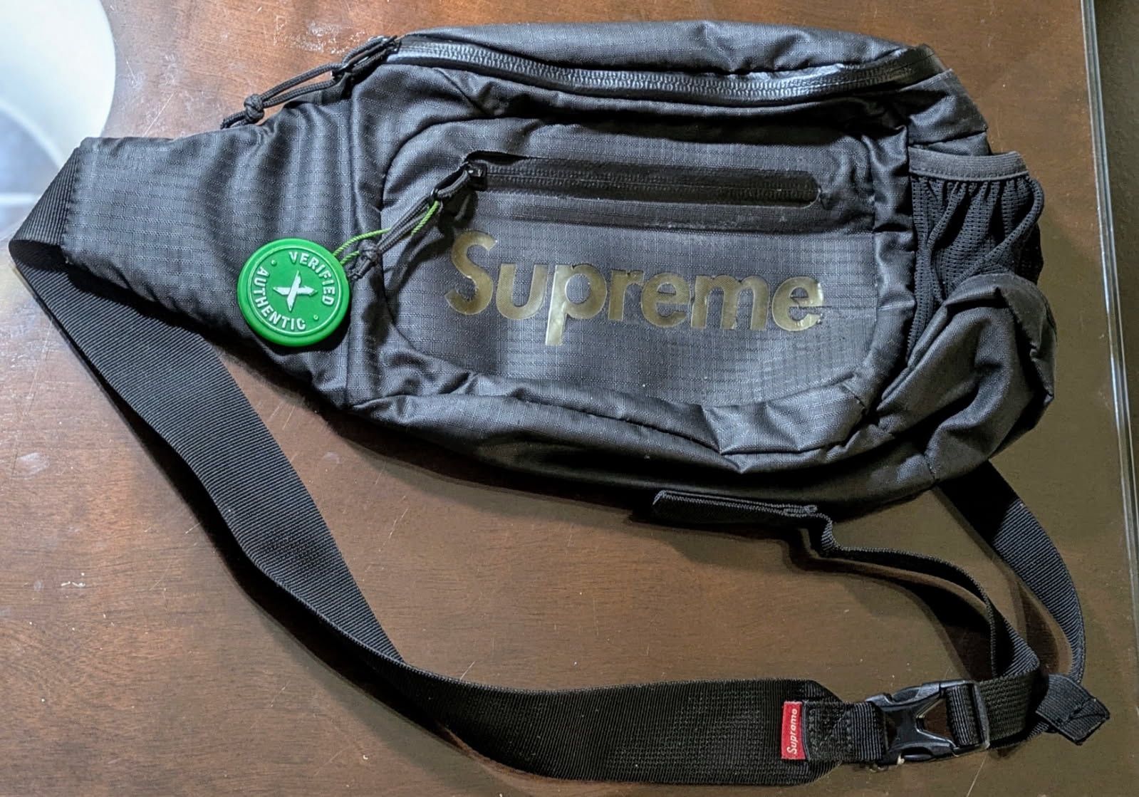 2021 Supreme Sling Bag ‘Black’