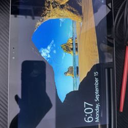 Windows surface pro 8 64GB $675