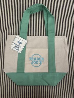 💚 Trader Joe's Mini Canvas Tote