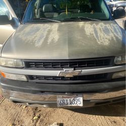 20002 Chevy Silverado  4.3 V6 