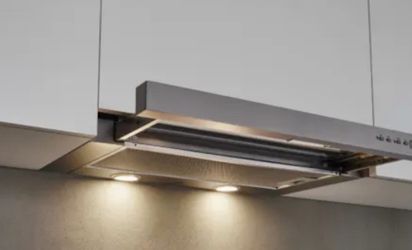 Bertazzoni Under Cabinet Range Hood  KTV30XV Brand New