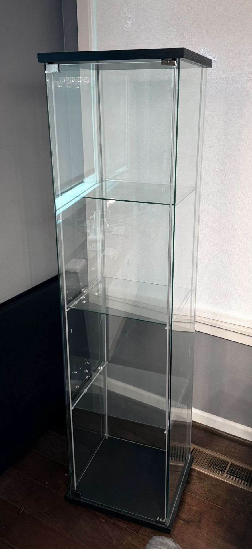 IKEA Detolf Glass Display Cabinet W/Shelves