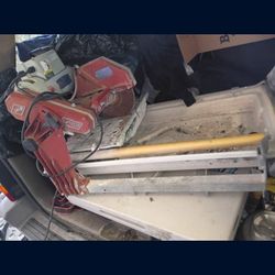 Tile Cutting Machine 