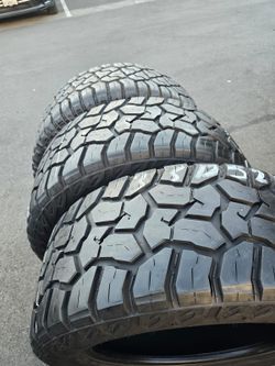 3 used tires Lt33x12.50r20 Atlander Roverclaw MT like 90% tread on $250.00