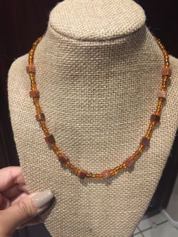 Collar with rare stone $4