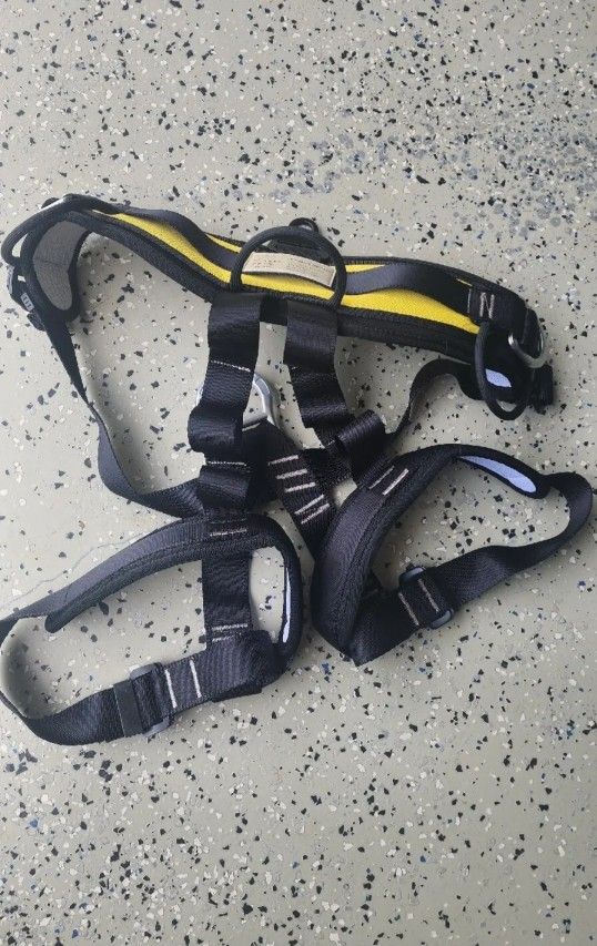 Mammut EN 12277 Focus Climbing Harness Size Large XBEN USED! UNIVERSAL