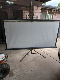 Projector Screen