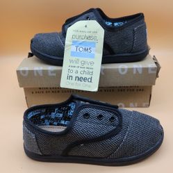 TOMS toddler Shoes