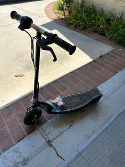 Razor Electric Scooter Black