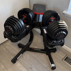 Bowflex SelectTech 552 Adjustable Weight Dumbbells with SelectTech Stand Media Rack Black