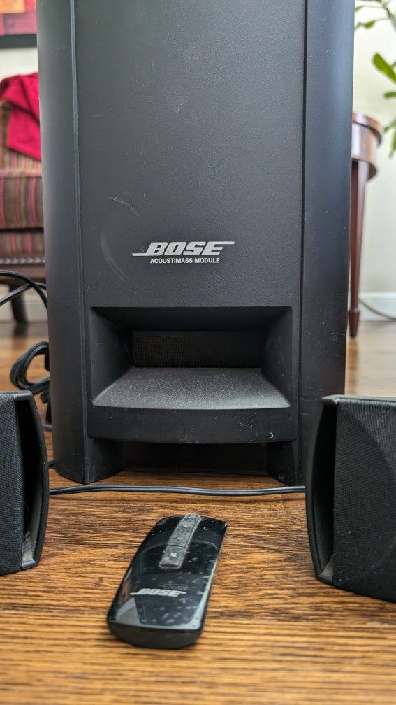 Bose CineMate® GS Series II digital home cinema speaker systemÂ
