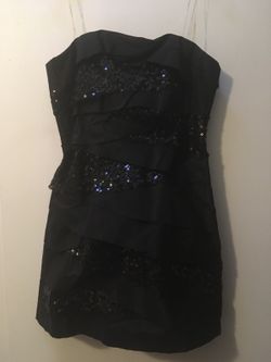 Black cocktail dress Small