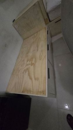 Solid wood corner bed