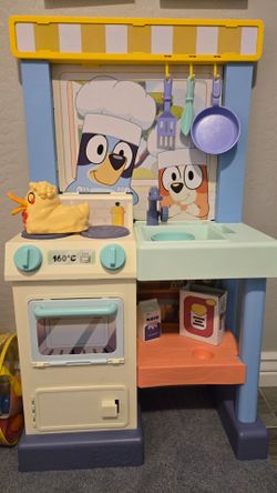 Bluey play kitchen