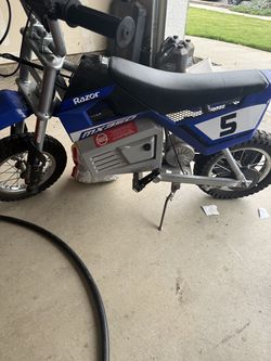 Razor electric small dirt bike
