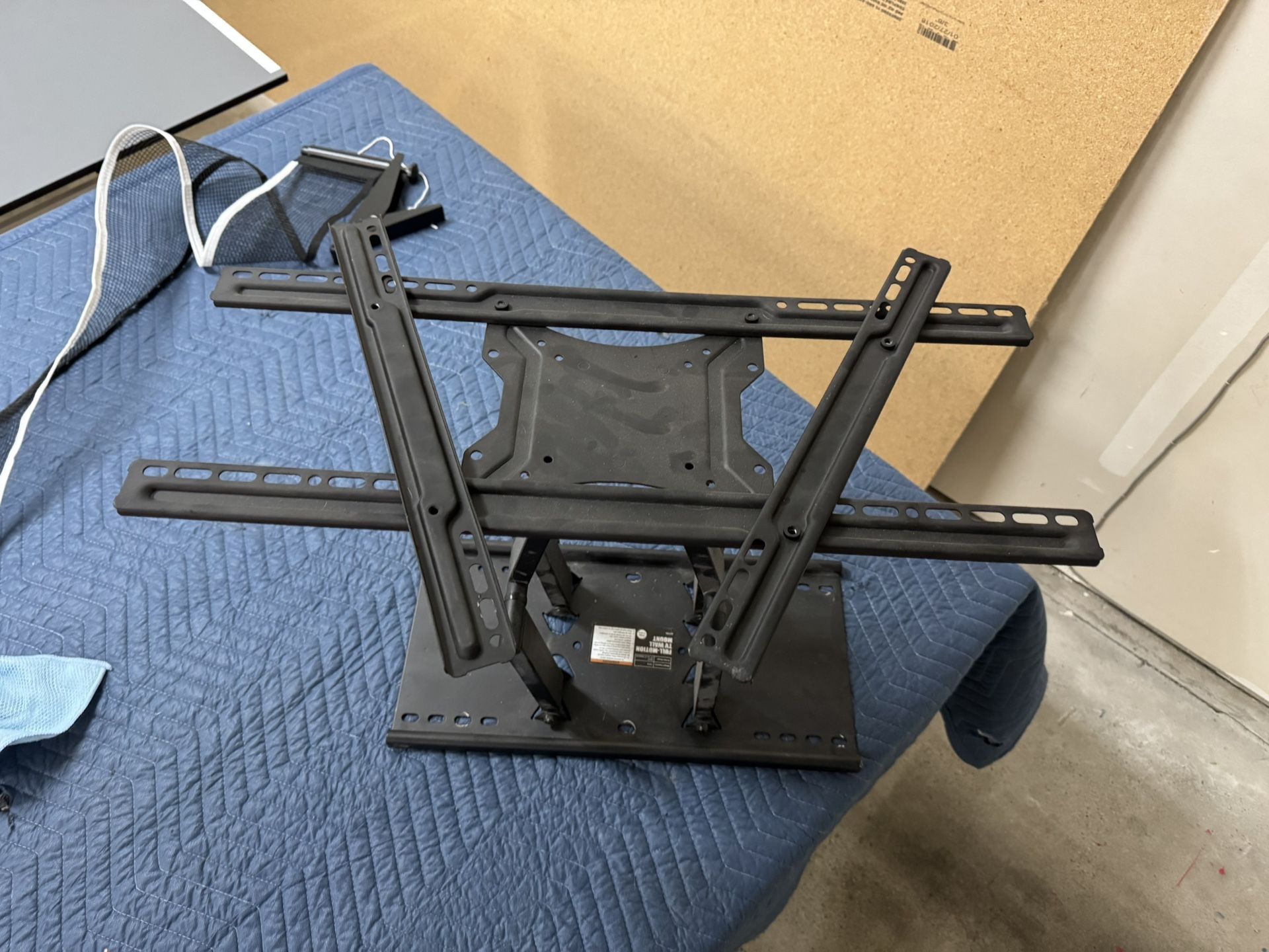 Large TV Mount