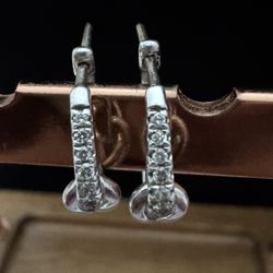 Sterling Silver Diamond Accent Interlocking Hoop Earrings 