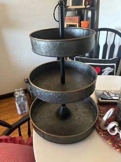 Metal stand for food or decor