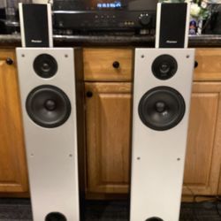 Yamaha Surround Sound Receiver 