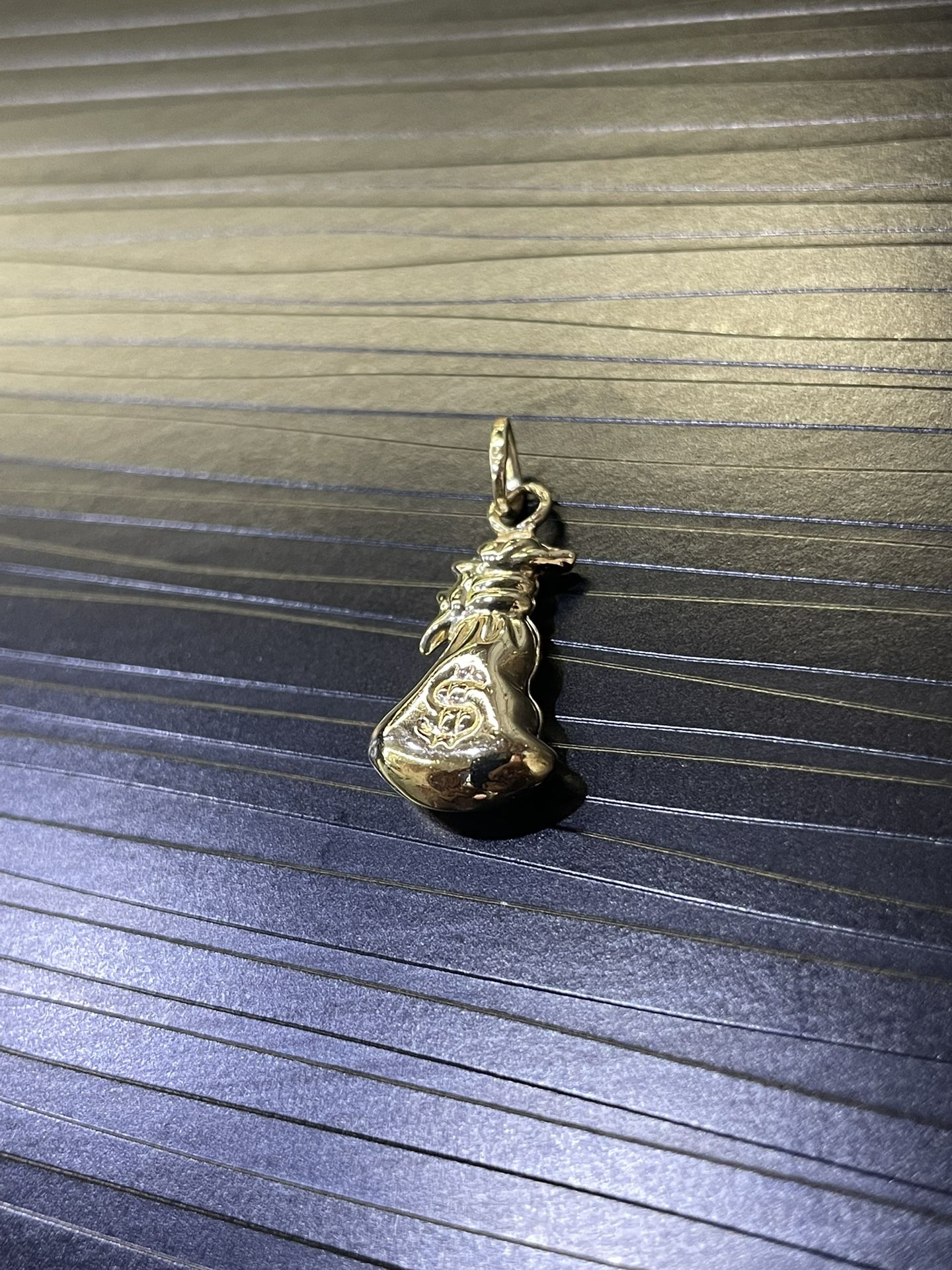 14K Money 💰 Pendant 🔥