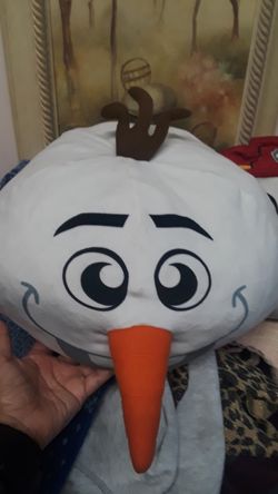 Travel cloud pillow Frozen Character pillow.