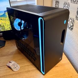 Alienware R16 Gaming Desktop 👽🎮  Liquid Cooled 💦🥶 intel 7 Processor • VR Ready 🥽   🟡 $545 FIRM 🟡