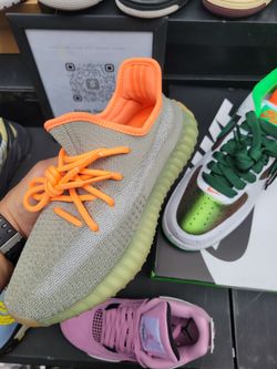 Yeezy 350 "Sage"