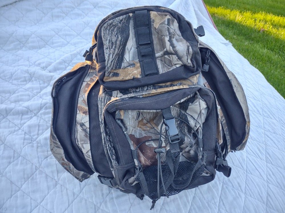 Real Tree Rifle Hunting Pack