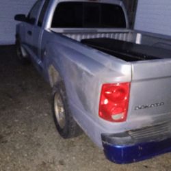 2006 Dodge Dakota