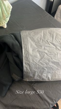 Essential hoodie