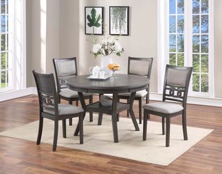 5 Piece Dining Set – Table & 4 Chairs 