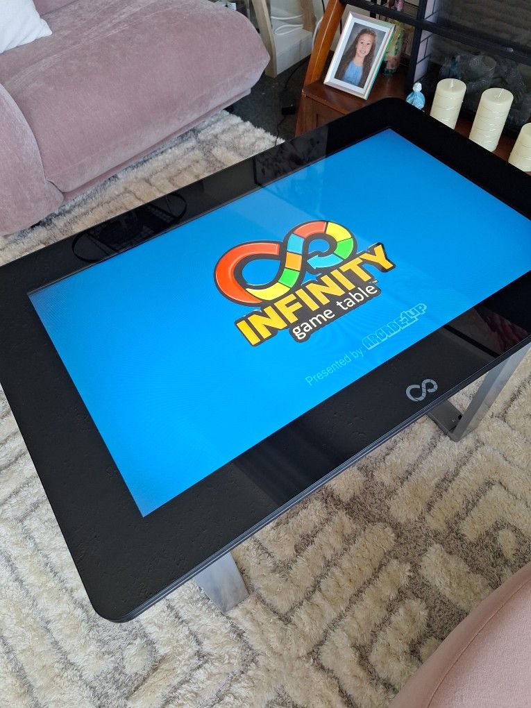 Infinity Gaming Table