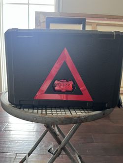 EMERGENCY ROADSIDE KIT - Give Yourself PEACE OF MIND