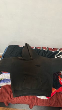 Essential hoodie large