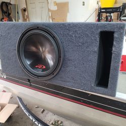 Alpine type r 12 in custom ported box