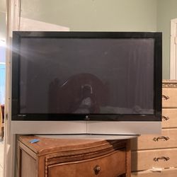 65 Inch Smart TV 
