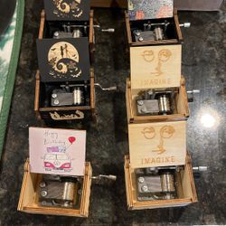 Music Boxes 